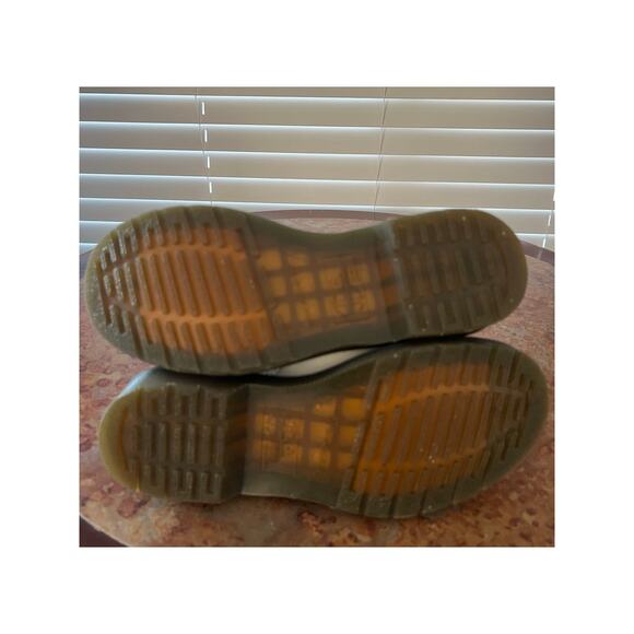 Dr. Martens boot - Picture 10 of 11